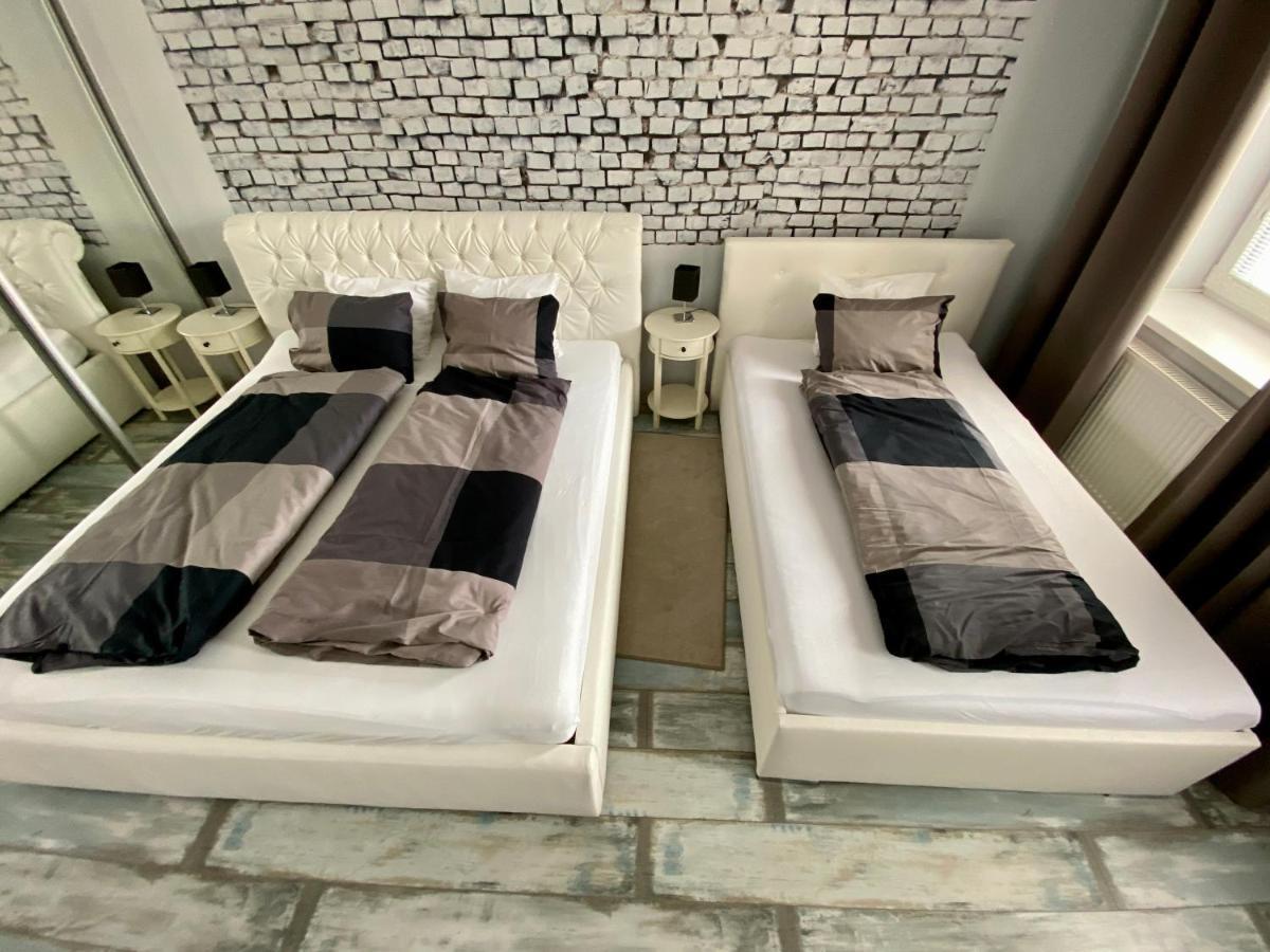 Royal City Centre Apartment Попрад Екстер'єр фото